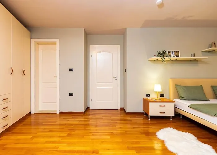 La Primavera Spacious Apartamento