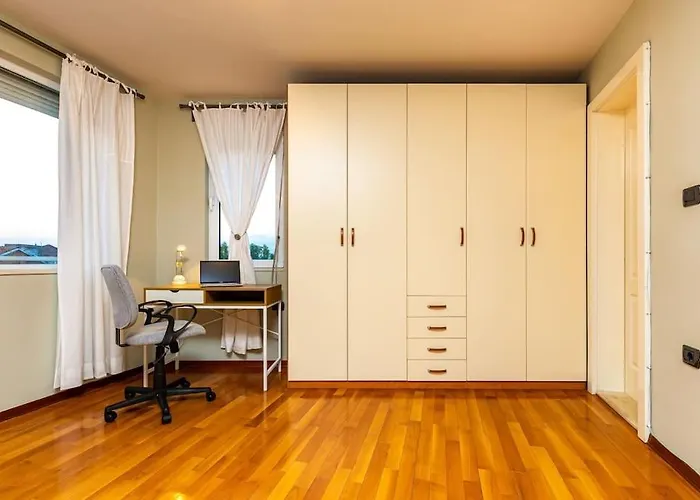 Apartamento La Primavera Spacious Plovdiv