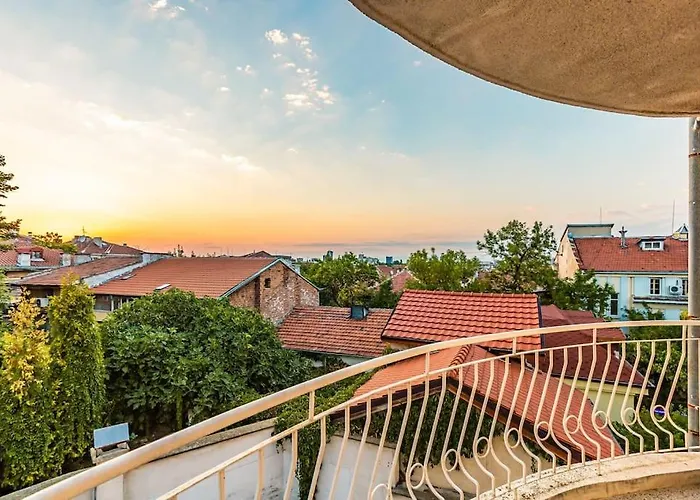 La Primavera Spacious Appartement *